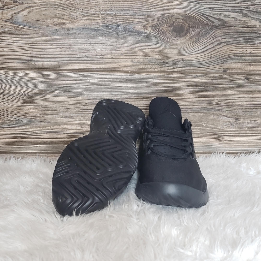 New Nike Jordan Proto Lyte Triple Black Sneakers - Picture 5 of 8